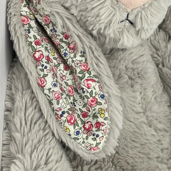 Jellycat London Silver Blossom Bunny Gray Soft Medium 12” HTF Plush - Picture 5 of 16